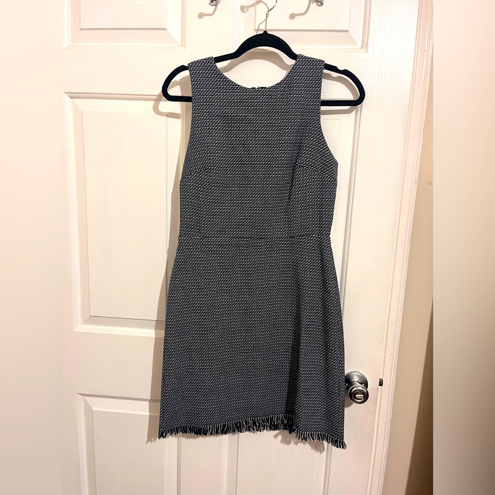 Loft petites dark blue pattern dress size 4